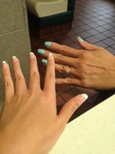 "blue nails"